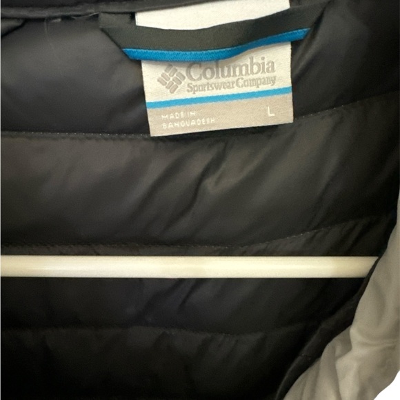 NWT men’s Columbia sz large puffer vest💥⭐️ - Picture 3 of 8